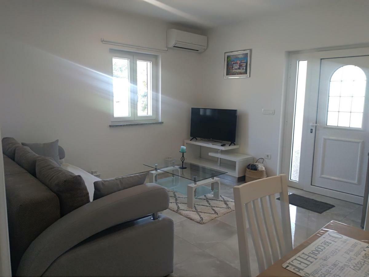 Apartment Ivana Novigrad  Exterior photo